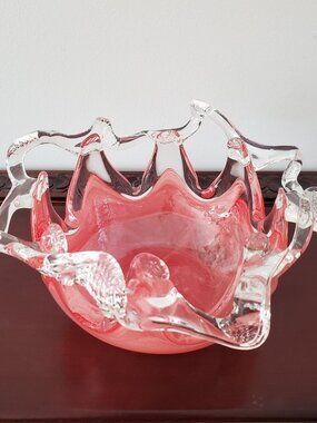 Coral Pink Swirl Art Glass Bowl Splash Waves Edge Design Lattice Imprints